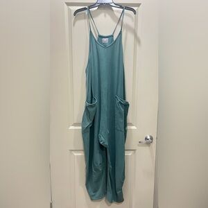 Free People Movement Women’s Jumpsuit – Size Large NWOT